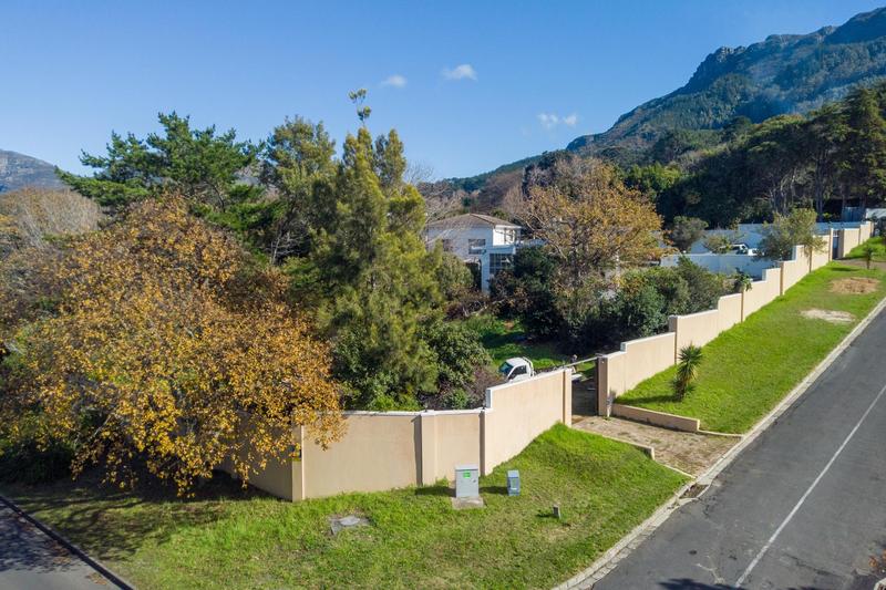 11 Bedroom Property for Sale in Constantia Western Cape